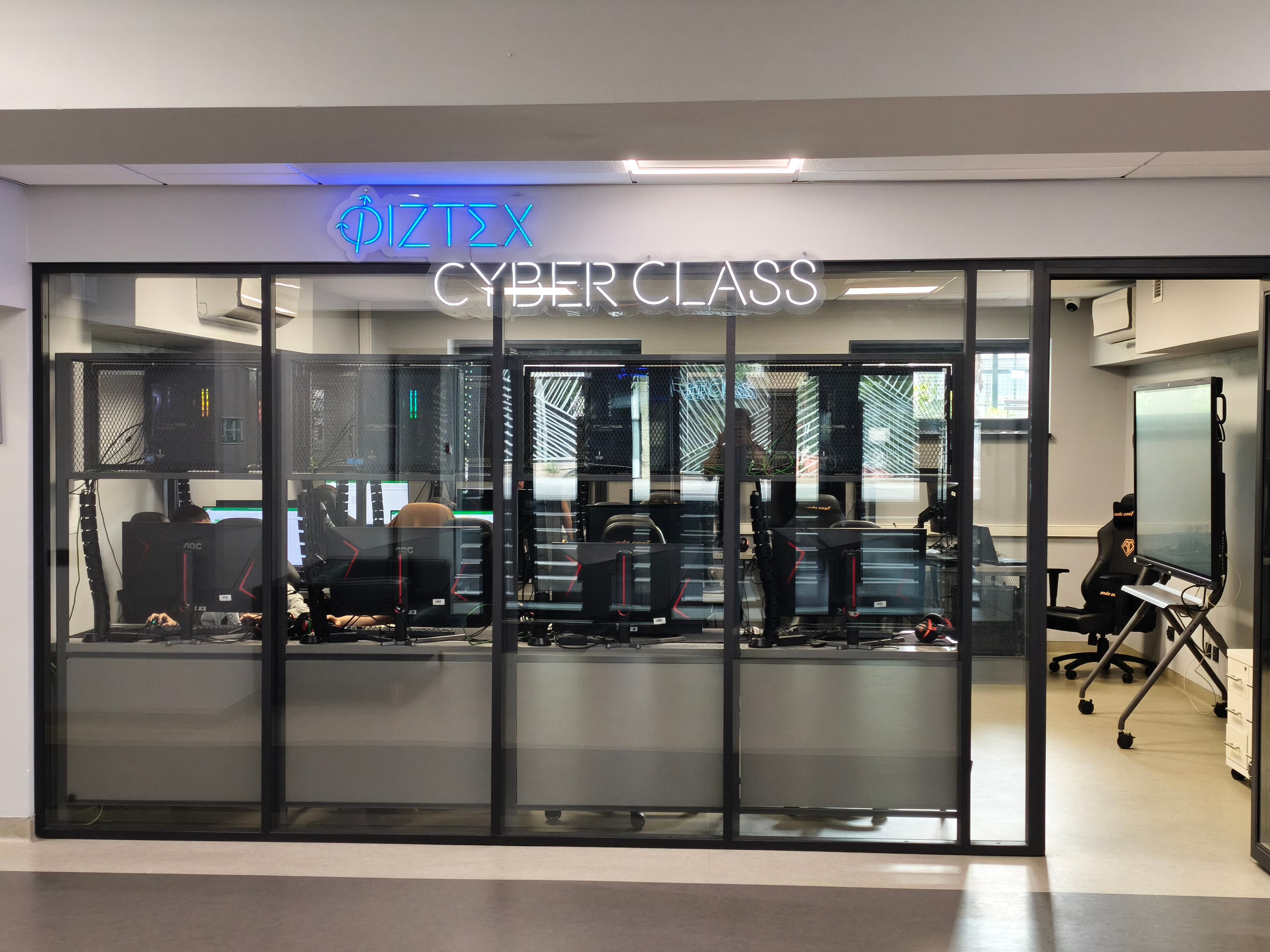 Cyber Class